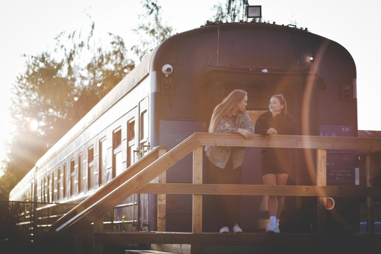 Railrooms Traincar Hostel Tallin Exterior foto